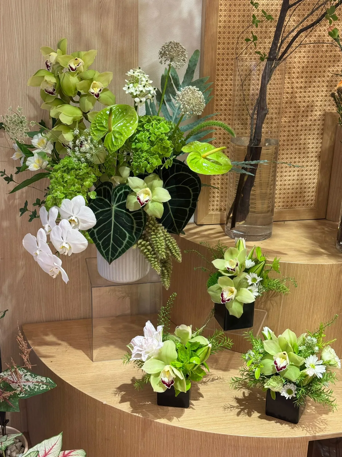 Monthly flower subscription